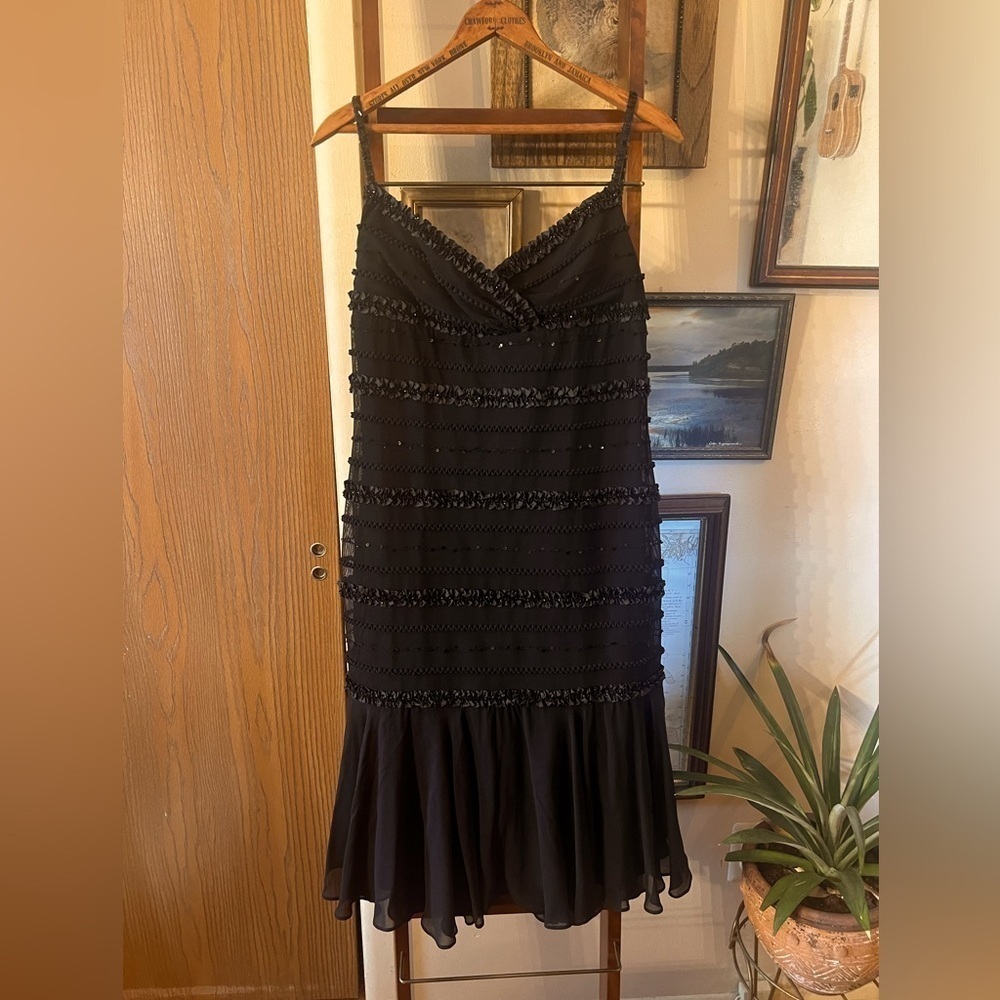 Tadashi Shoji Vintage Black Cocktail Dress w Spaghetti Straps Size Medium